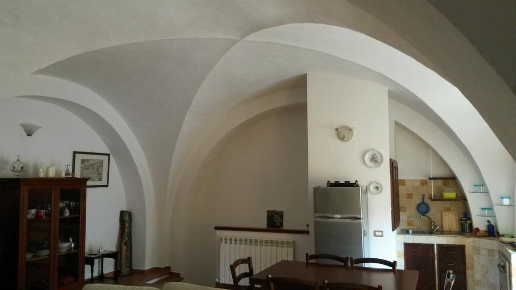 Residenza Le Volte Degli Angeli Apartment Спело Екстериор снимка